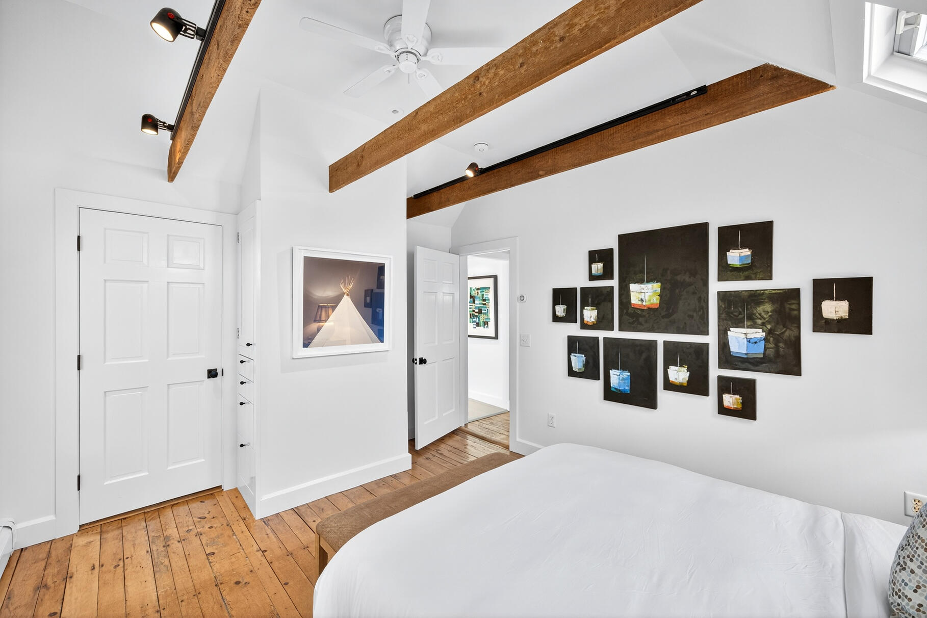 26 Cottage Street Provincetown MA 02657