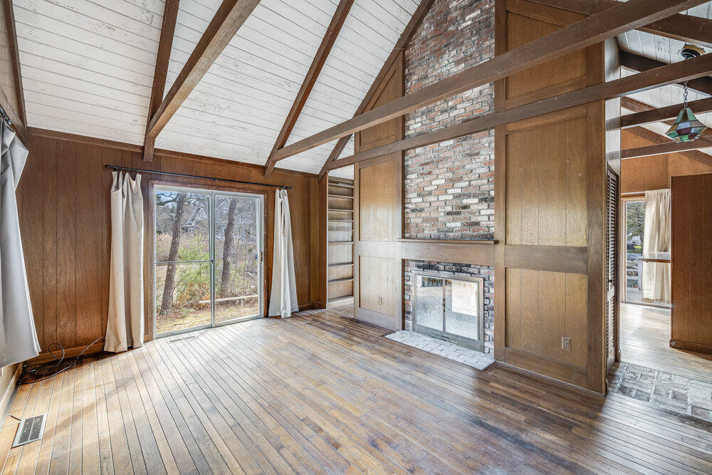 24 Spoondrift Way Mashpee MA 02649