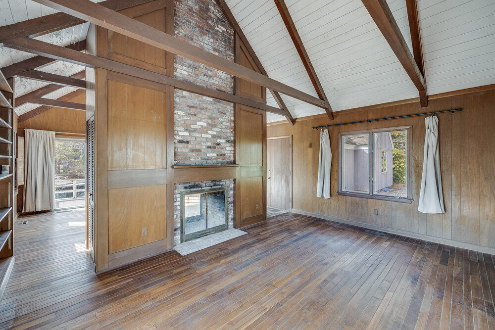 24 Spoondrift Way Mashpee MA 02649