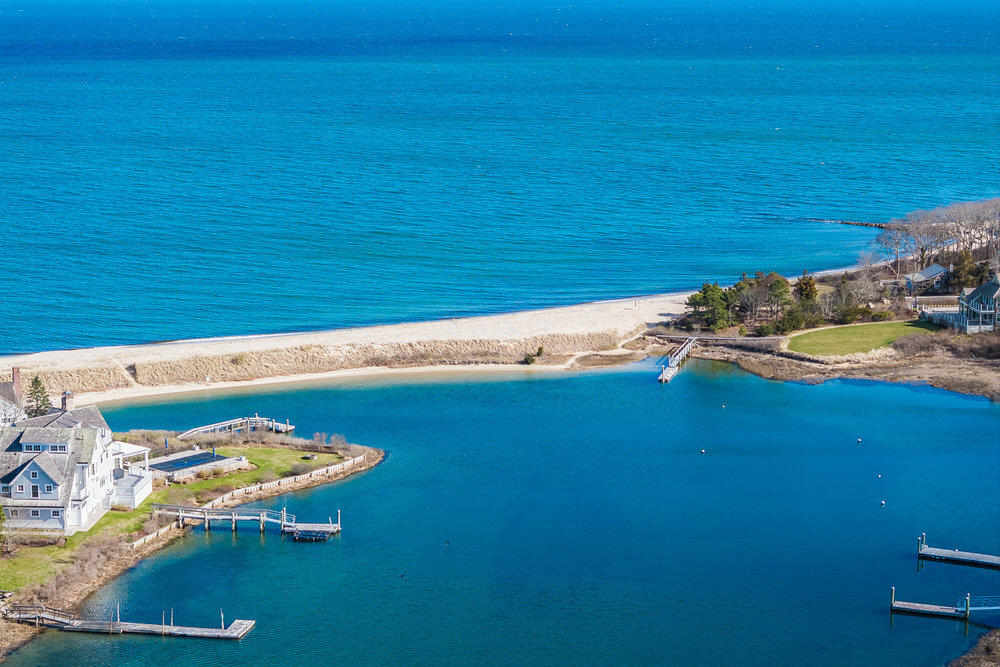 24 Spoondrift Way Mashpee MA 02649