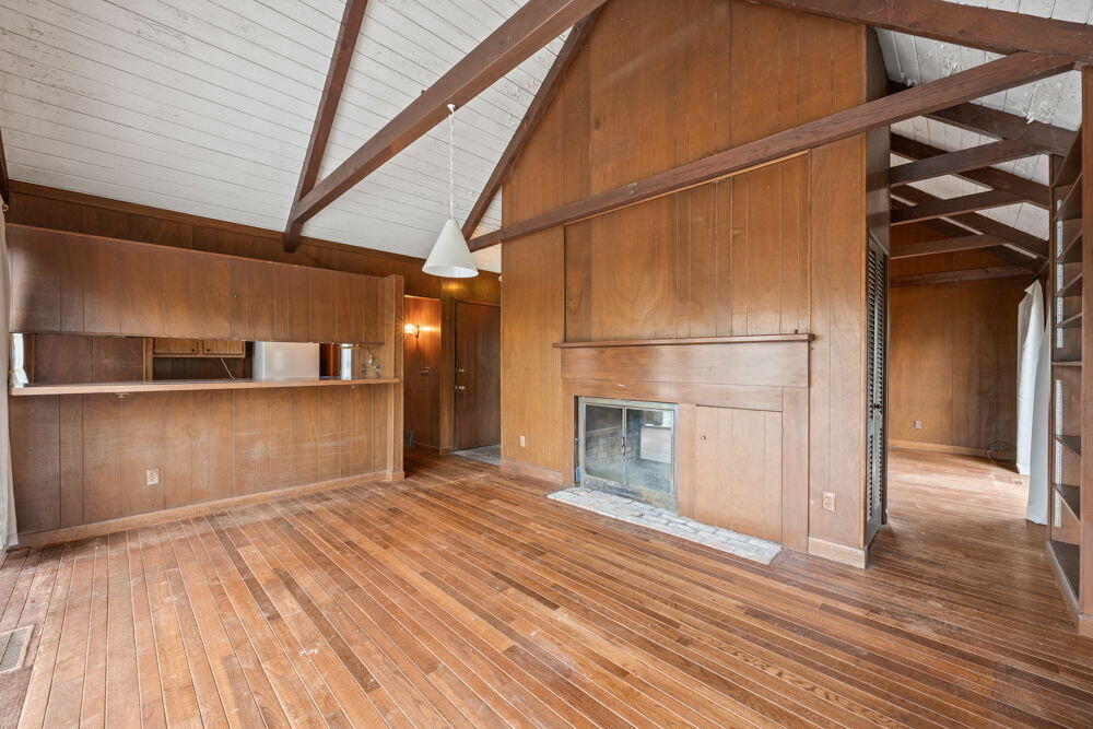 24 Spoondrift Way Mashpee MA 02649