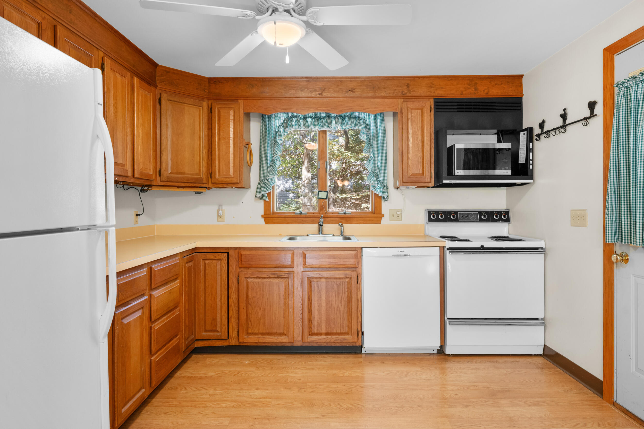 26 Anne Way Brewster MA 02631