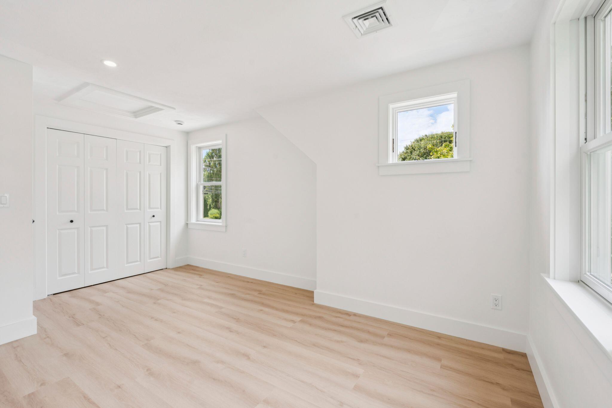 80 Seacoast Shores Boulevard East Falmouth MA 02536