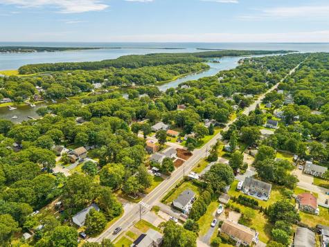 80 Seacoast Shores Boulevard East Falmouth MA 02536