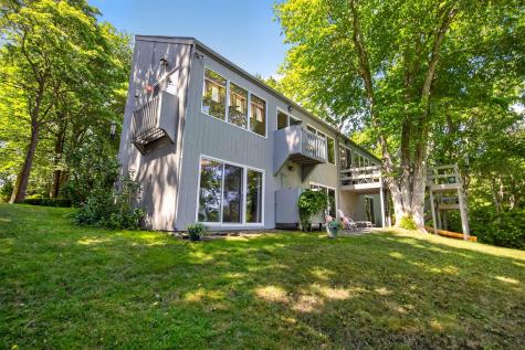 14 Ellen Lane Bourne MA 02559