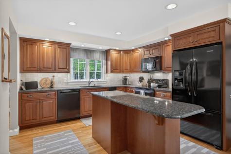 9 Bakers Pond Road Dennis MA 02641