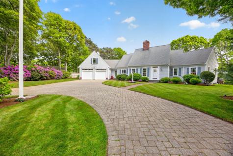 9 Bakers Pond Road Dennis MA 02641