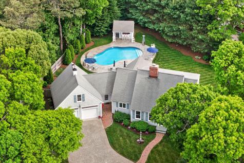 9 Bakers Pond Road Dennis MA 02641