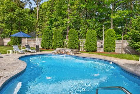 9 Bakers Pond Road Dennis MA 02641