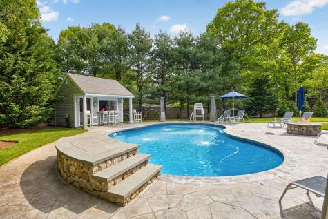 9 Bakers Pond Road Dennis MA 02641