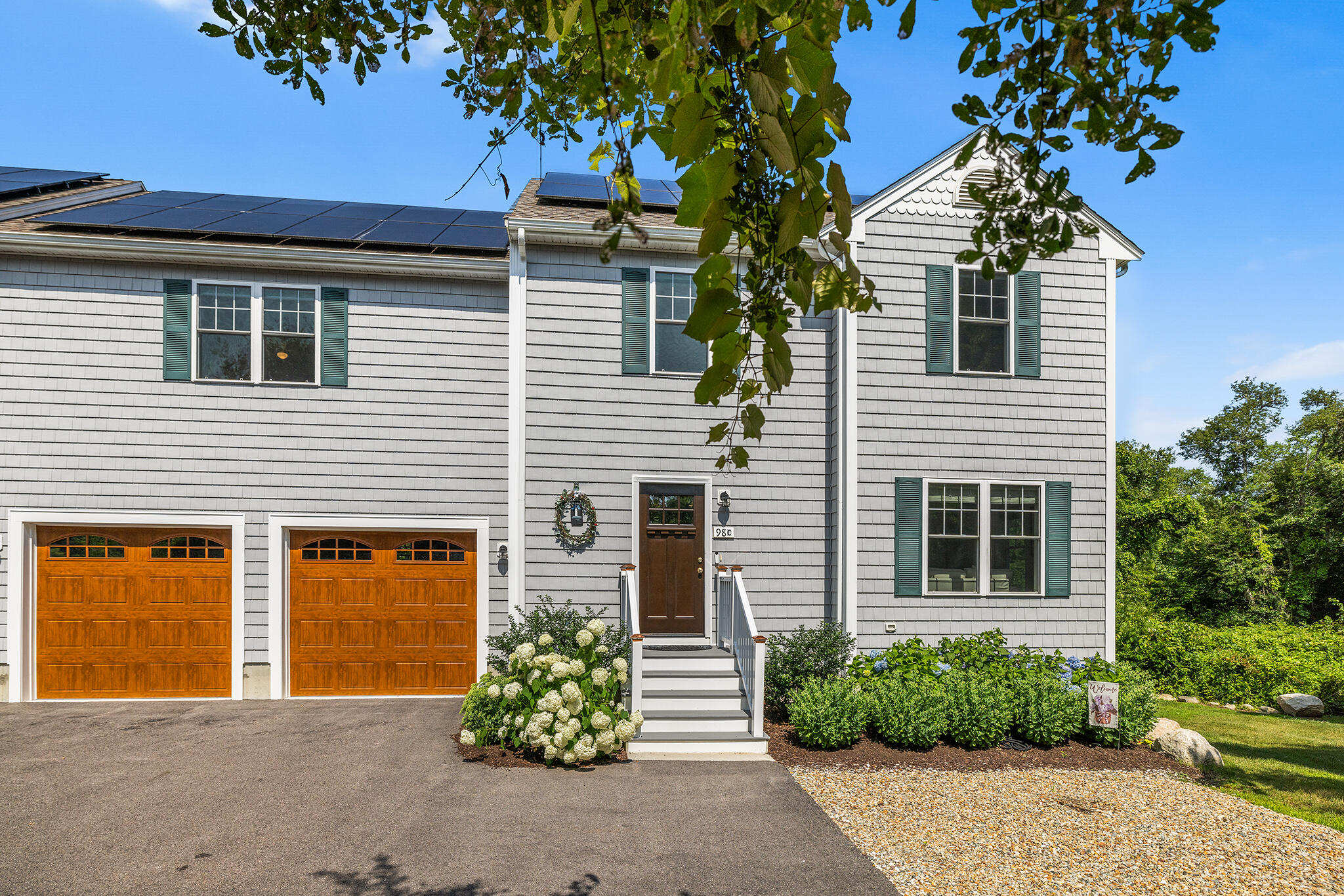 98 Marion Road Mattapoisett MA 02739