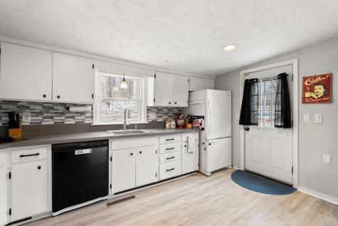 11 Carol Avenue Pembroke MA 02359