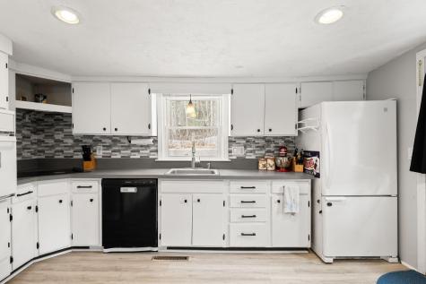 11 Carol Avenue Pembroke MA 02359