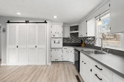 11 Carol Avenue Pembroke MA 02359