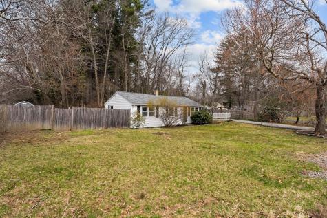 11 Carol Avenue Pembroke MA 02359