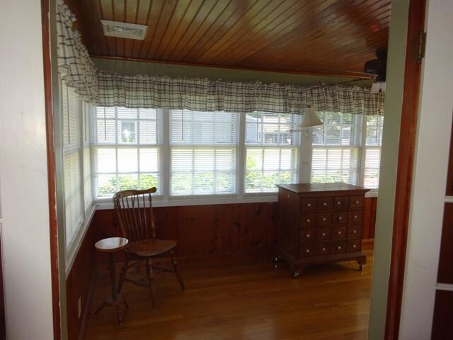 21 Vernal Street Wareham MA 02571