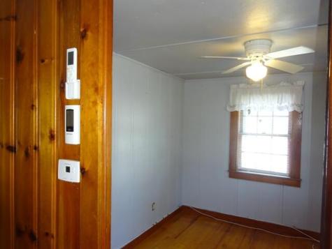21 Vernal Street Wareham MA 02571