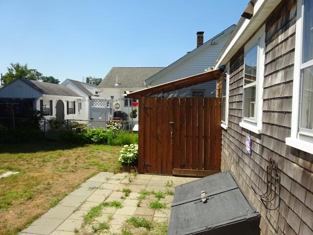 21 Vernal Street Wareham MA 02571