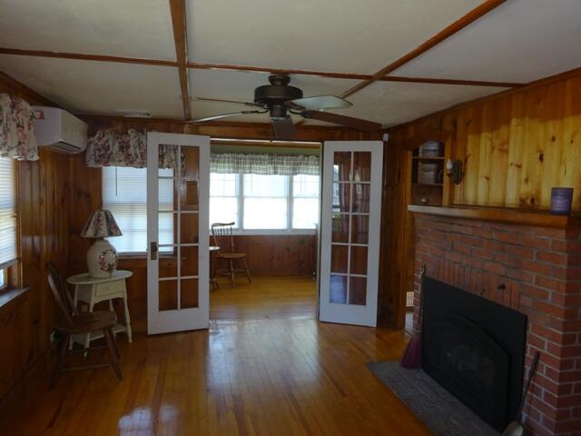 21 Vernal Street Wareham MA 02571
