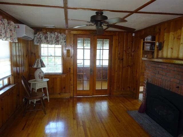 21 Vernal Street Wareham MA 02571