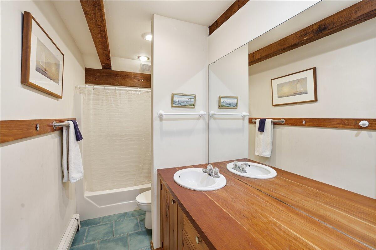 40 Kittiwake Lane Eastham MA 02642