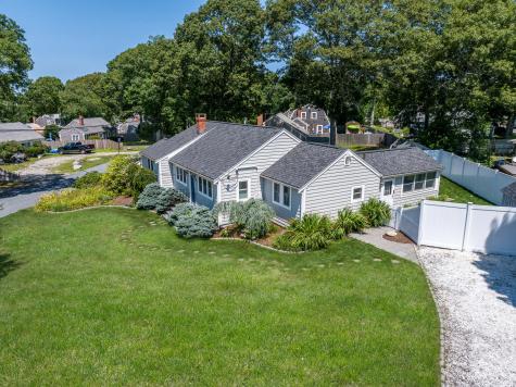 36 Fourth Avenue West Hyannisport MA 02672