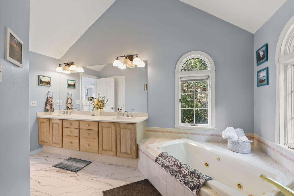 19 Steven P Wentworth Road North Falmouth MA 02556