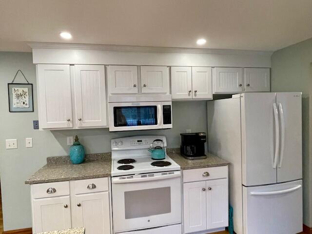 33 Easterly Drive Sandwich MA 02537