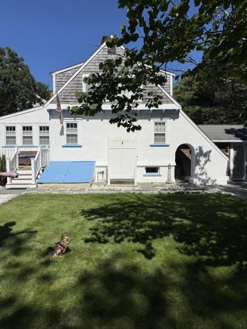 5 Bayview Road Mashpee MA 02649