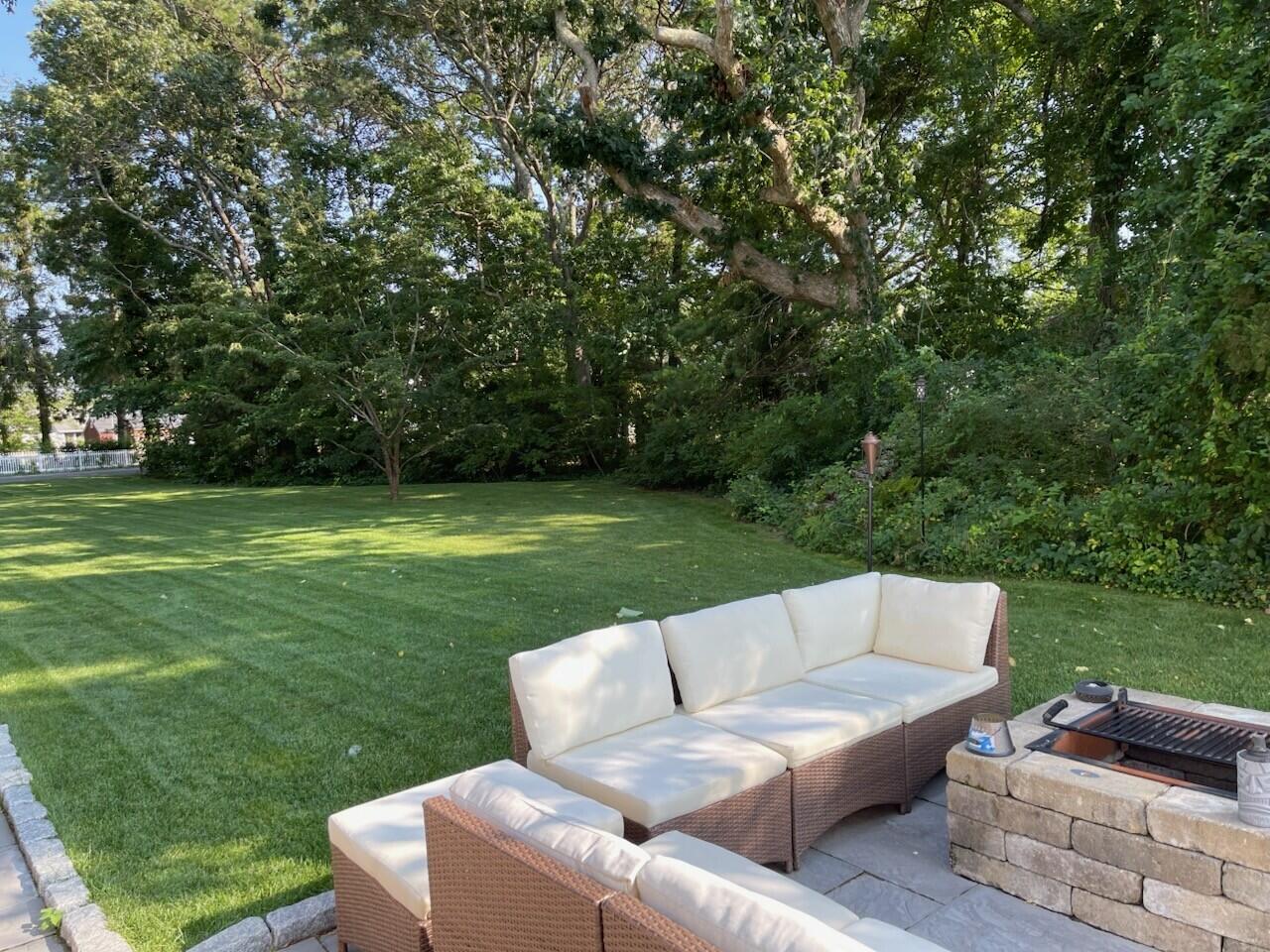 5 Bayview Road Mashpee MA 02649
