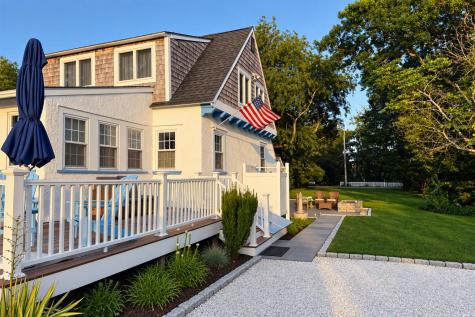 5 Bayview Road Mashpee MA 02649
