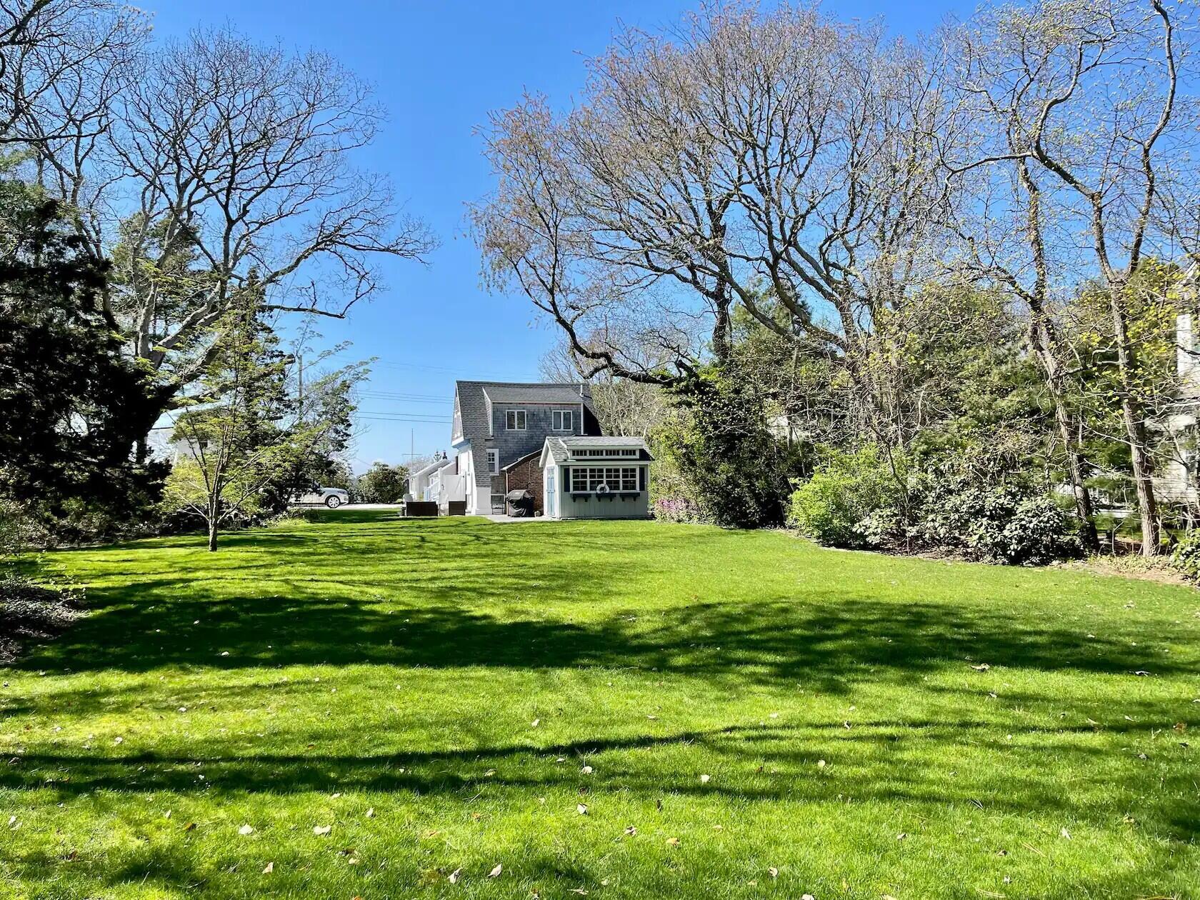 5 Bayview Road Mashpee MA 02649