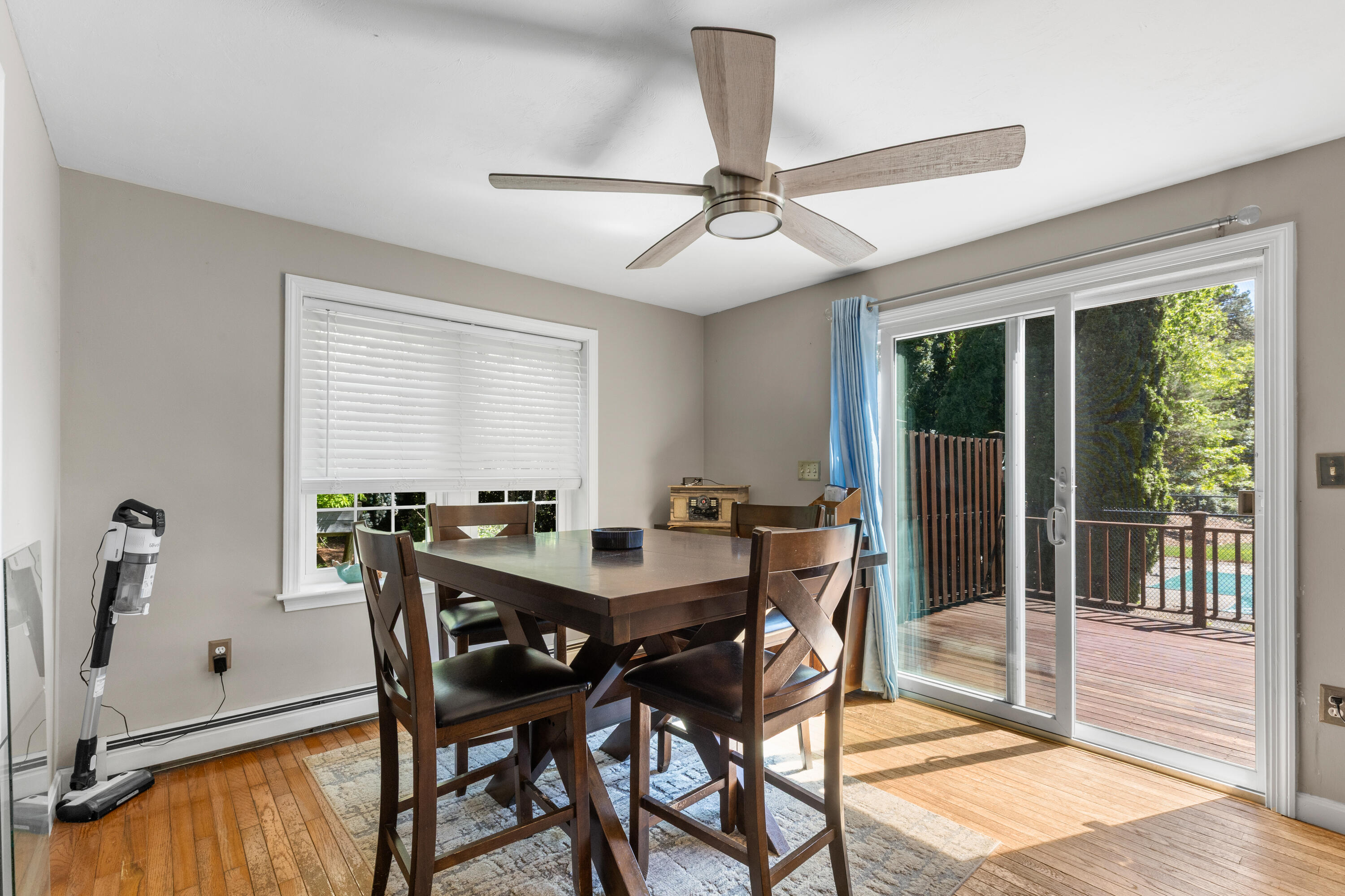 30 Sheffield Place Mashpee MA 02649