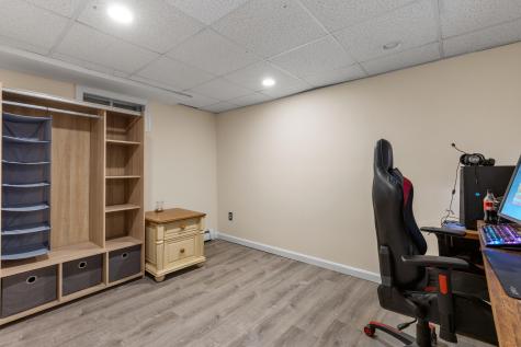30 Sheffield Place Mashpee MA 02649