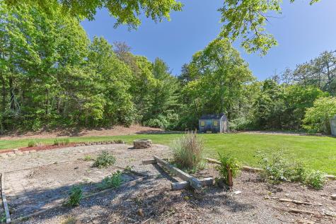 30 Sheffield Place Mashpee MA 02649