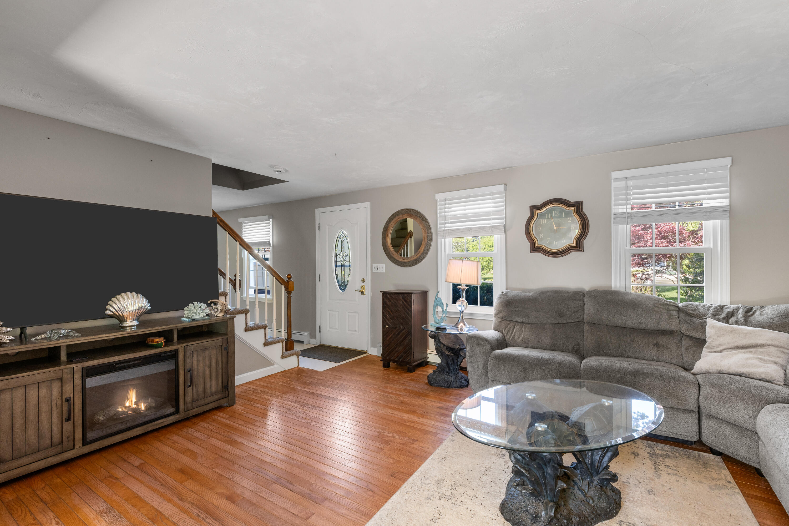 30 Sheffield Place Mashpee MA 02649