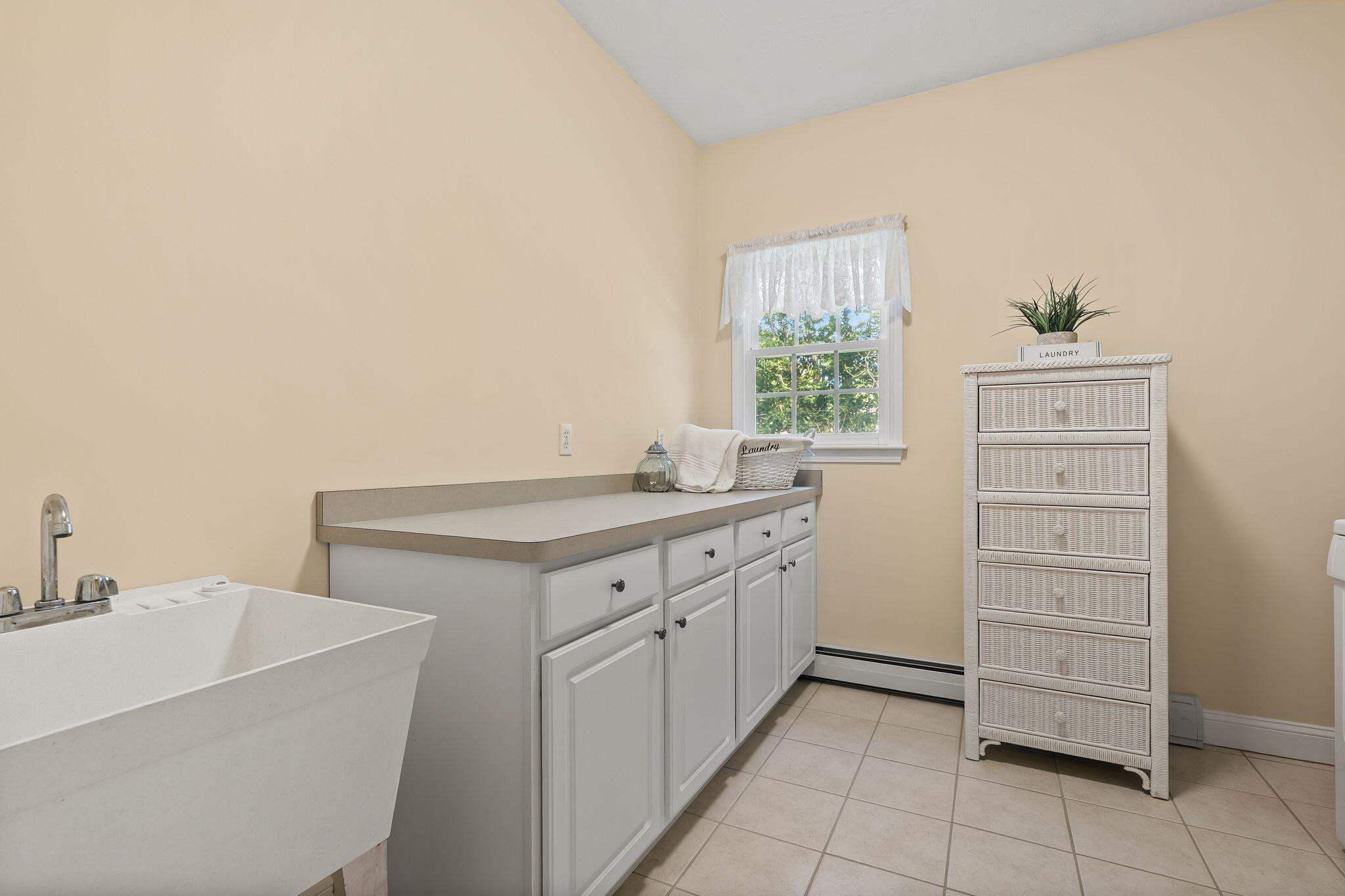 11 Sycamore Avenue Sagamore Beach MA 02562