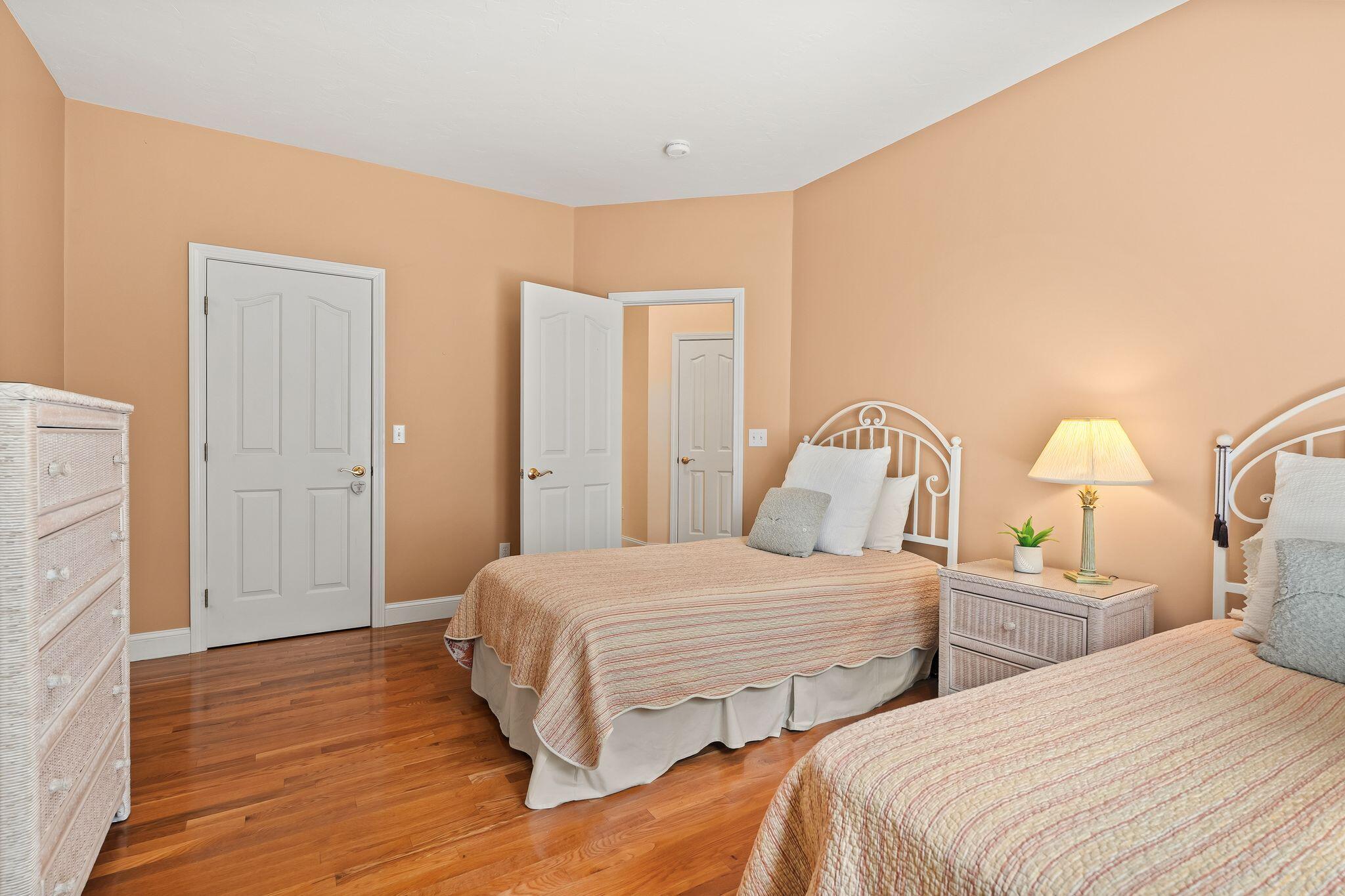 11 Sycamore Avenue Sagamore Beach MA 02562