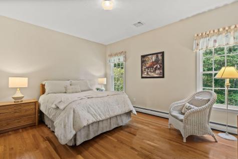 11 Sycamore Avenue Sagamore Beach MA 02562