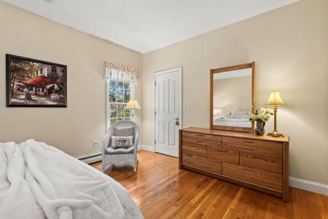 11 Sycamore Avenue Sagamore Beach MA 02562