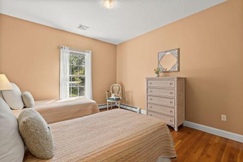 11 Sycamore Avenue Sagamore Beach MA 02562