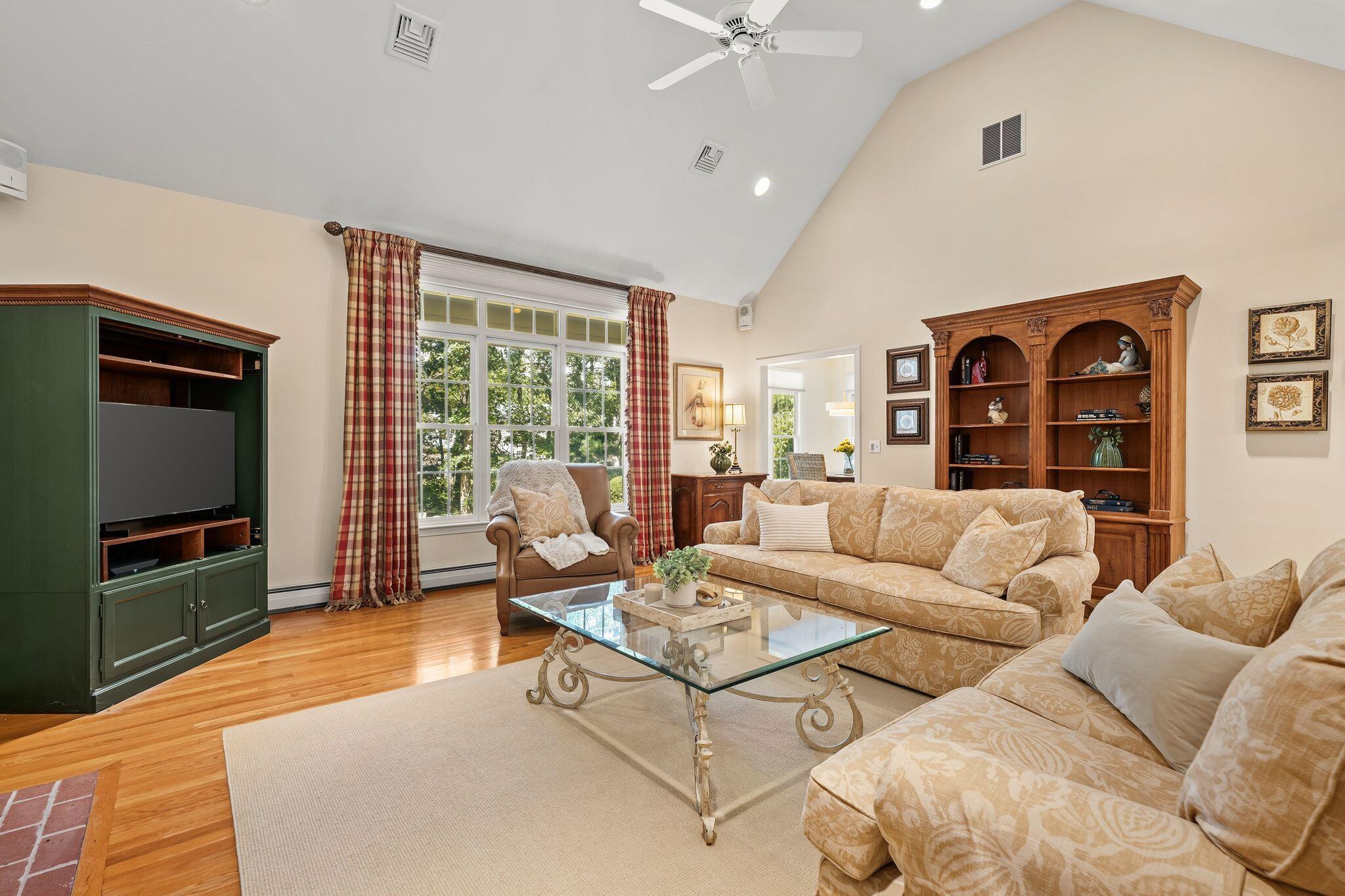 11 Sycamore Avenue Sagamore Beach MA 02562
