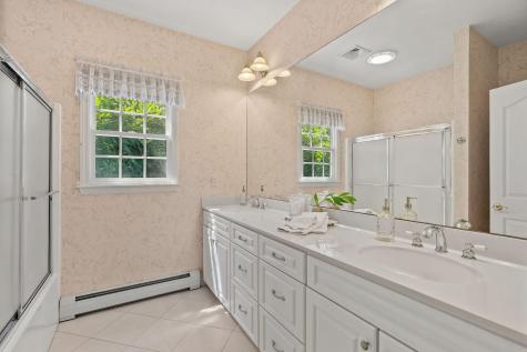 11 Sycamore Avenue Sagamore Beach MA 02562