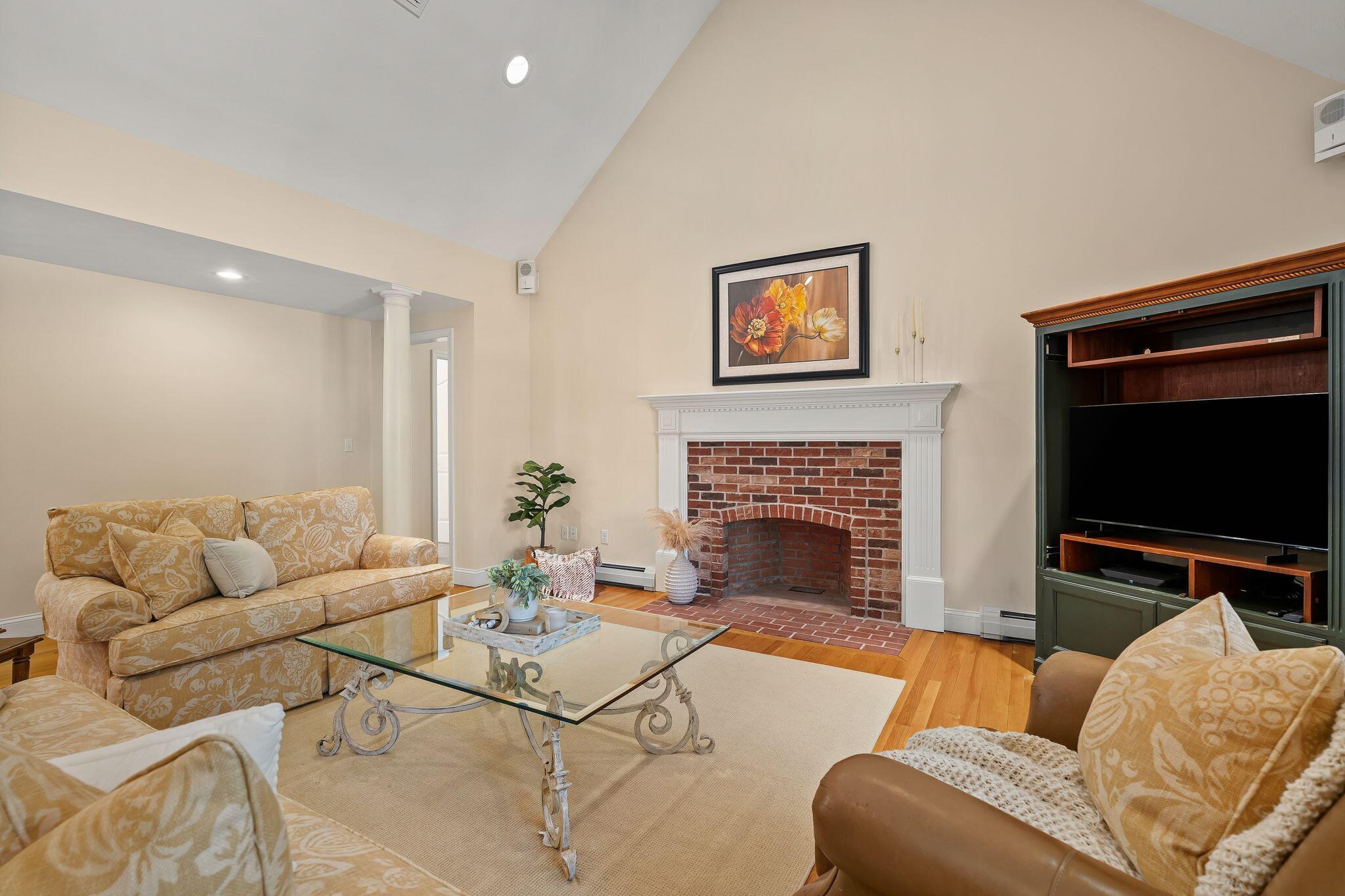 11 Sycamore Avenue Sagamore Beach MA 02562