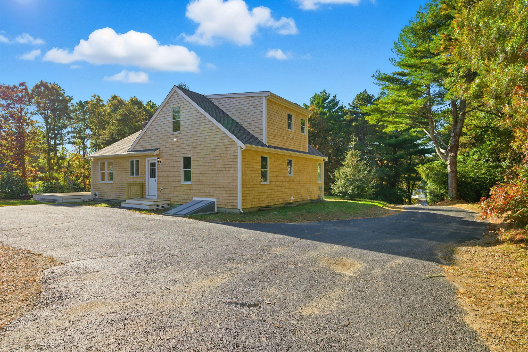 273 Sandwich Road Falmouth MA 02536