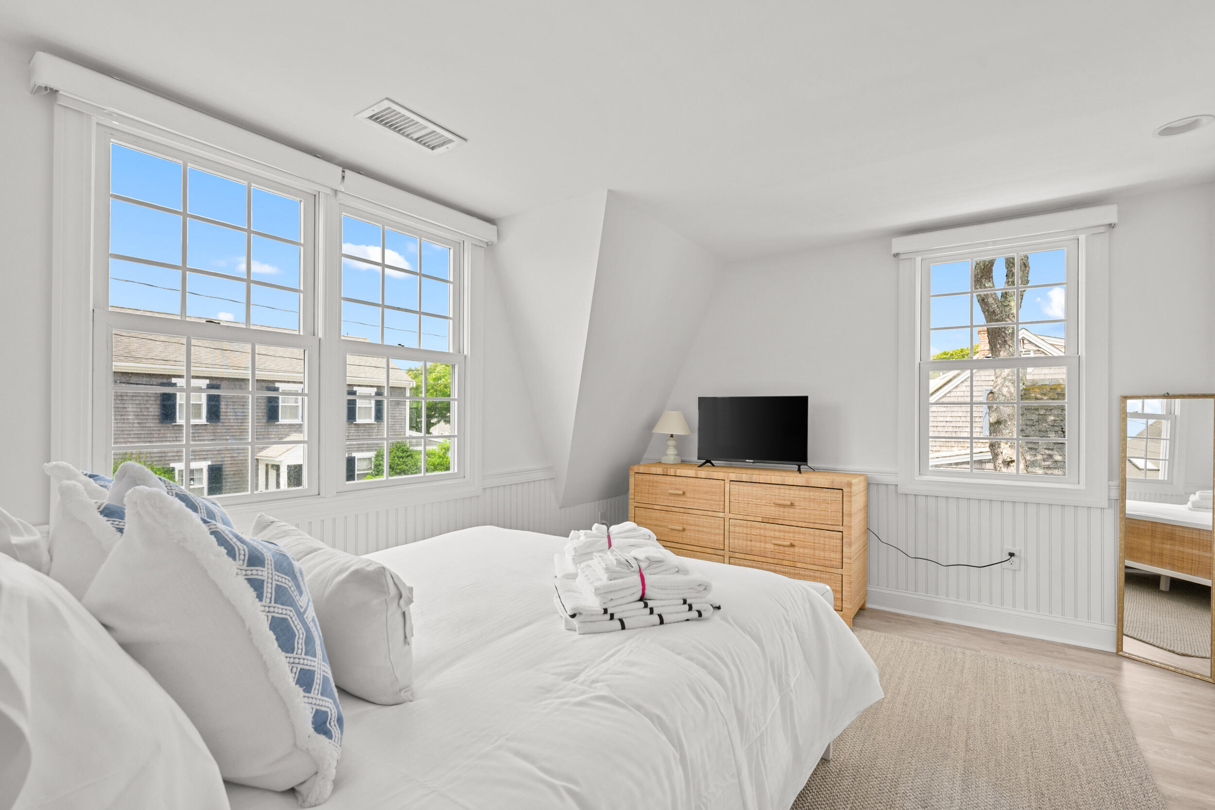 5 Zylpha Road Harwich Port MA 02646