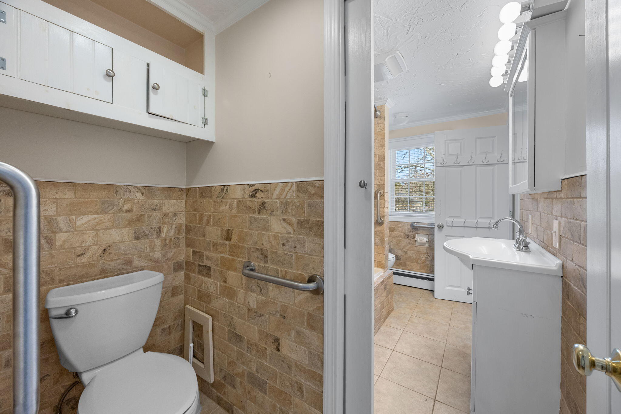 41 Depot Road Harwich MA 02671