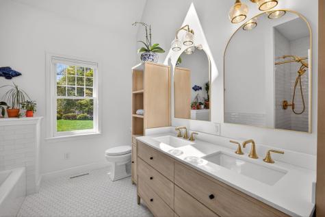 102 Waterford Drive Barnstable MA 02635