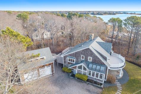 528 Menauhant Road Falmouth MA 02536