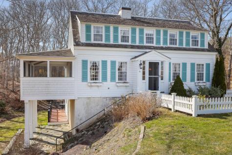 51 Hyannis Avenue Barnstable MA 02647